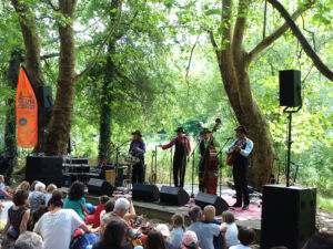 Spectacle jeune public Pat'Jaune © ACE